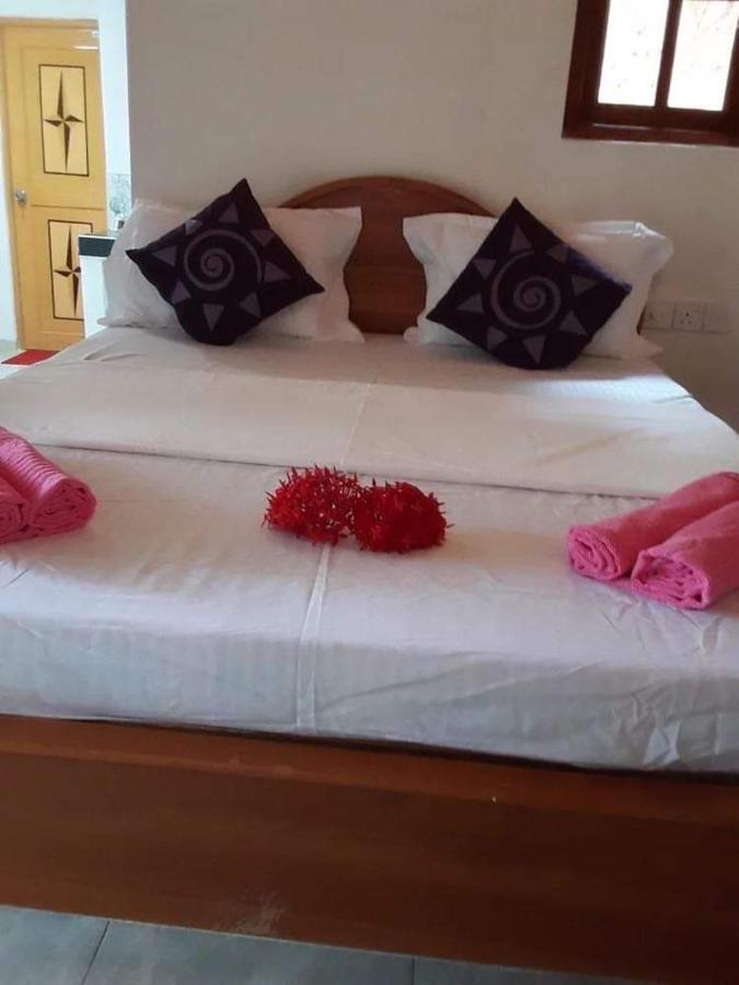 Villa25 Homestay Free Pick Up From The Centre Kandy Esterno foto