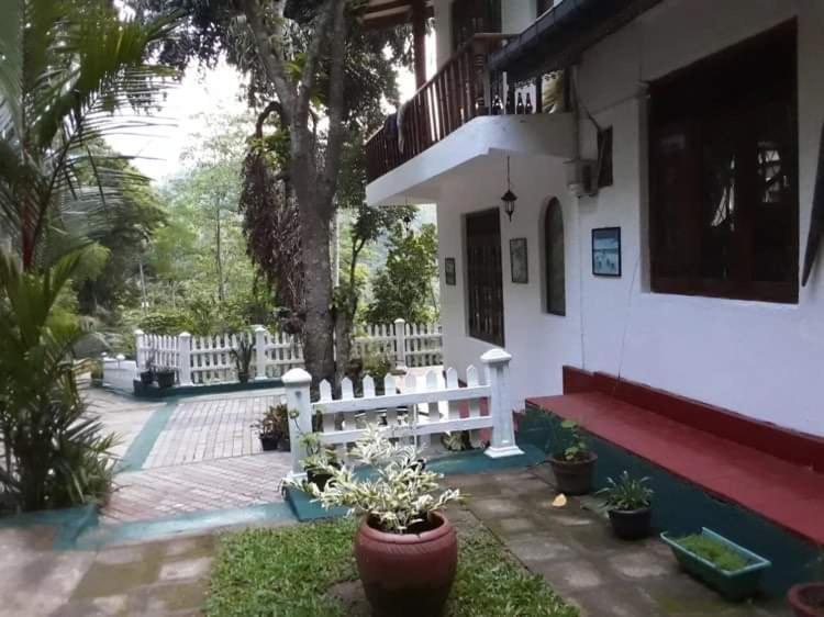 Villa25 Homestay Free Pick Up From The Centre Kandy Esterno foto